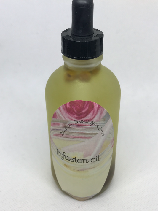Rosebud infusion oil